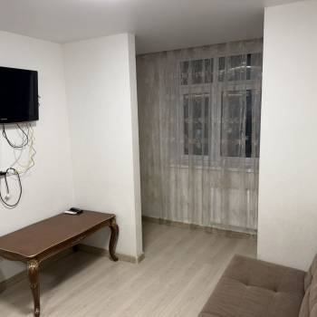 Сдается 1-комнатная квартира, 38 м²