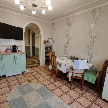 Продается Многокомнатная квартира, 105,7 м²
