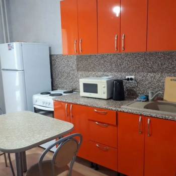 Сдается 1-комнатная квартира, 38 м²