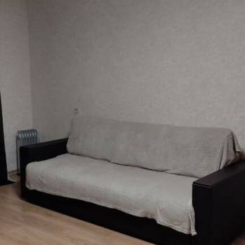 Продается 1-комнатная квартира, 37,8 м²