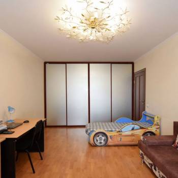 Продается 3-х комнатная квартира, 93 м²