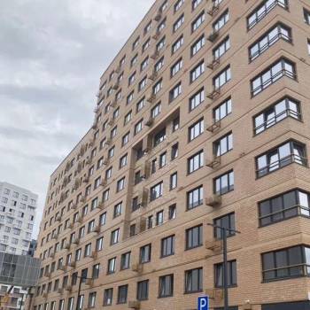 Продается Многокомнатная квартира, 82 м²