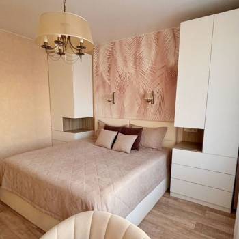 Сдается 2-х комнатная квартира, 72 м²