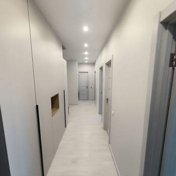 Продается Многокомнатная квартира, 101 м²