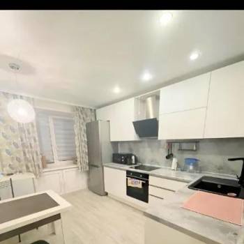Сдается 1-комнатная квартира, 32 м²
