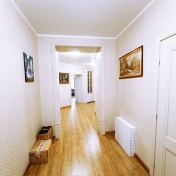 Продается 3-х комнатная квартира, 127,9 м²