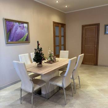 Продается 2-х комнатная квартира, 85 м²