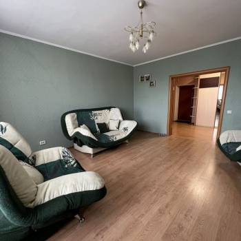 Сдается 2-х комнатная квартира, 80 м²