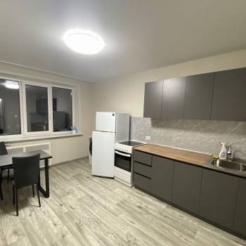 Сдается 2-х комнатная квартира, 58 м²