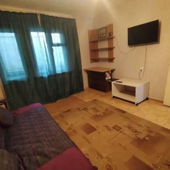 Сдается 1-комнатная квартира, 40 м²