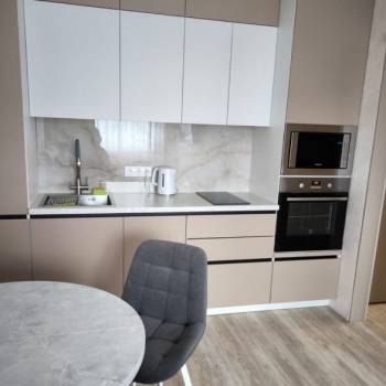 Сдается 2-х комнатная квартира, 54 м²
