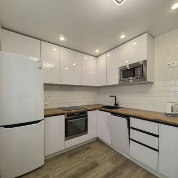 Сдается 1-комнатная квартира, 43 м²