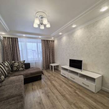 Сдается 1-комнатная квартира, 43 м²