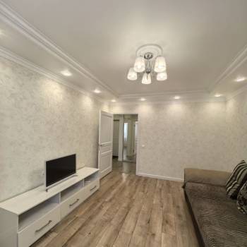 Сдается 1-комнатная квартира, 43 м²