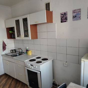 Сдается 1-комнатная квартира, 35 м²