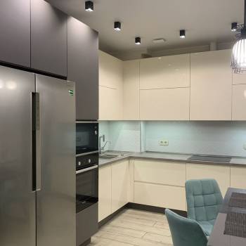 Продается Многокомнатная квартира, 134,4 м²