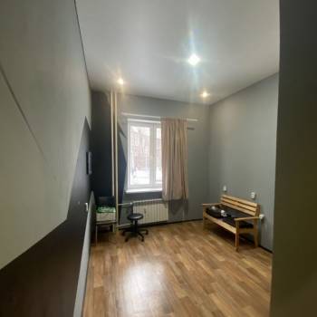 Продается 1-комнатная квартира, 54 м²